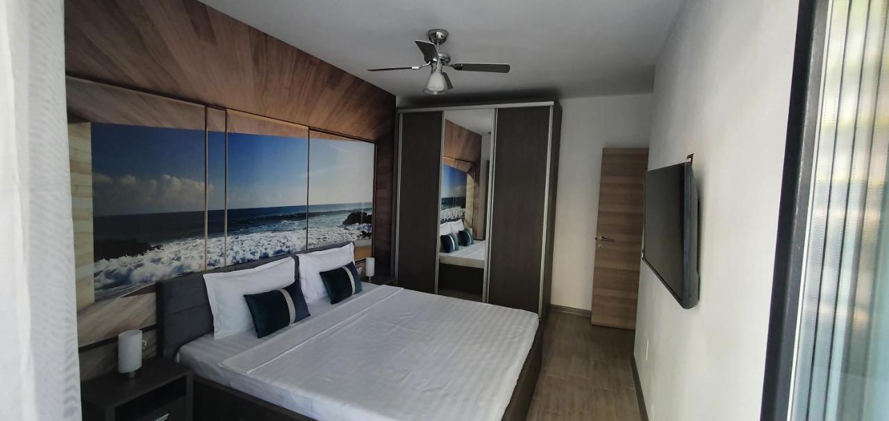 Isabelle Apartament Alezzi Beach Resort Mamaia Nord Năvodari Eksteriør bilde