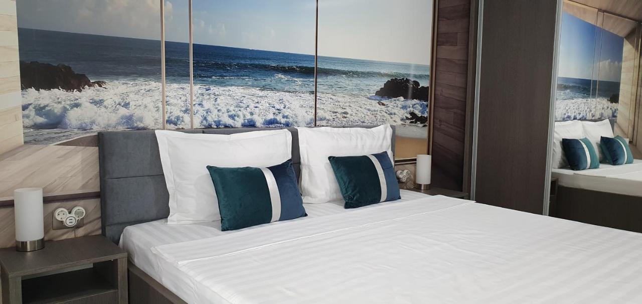 Isabelle Apartament Alezzi Beach Resort Mamaia Nord Năvodari Eksteriør bilde