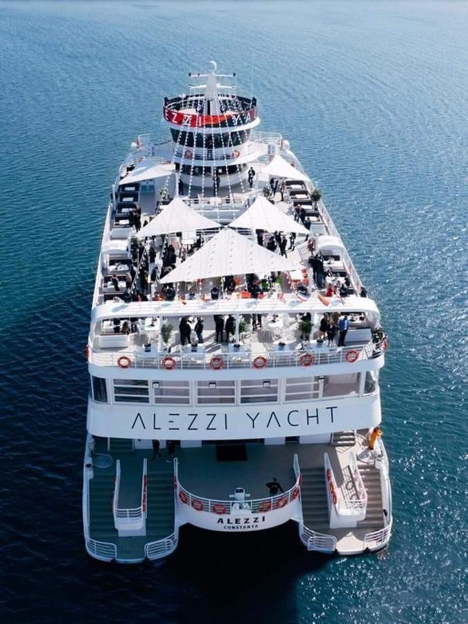 Isabelle Apartament Alezzi Beach Resort Mamaia Nord Năvodari Eksteriør bilde